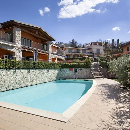 Laghetto With Pool * Torri Del Benaco