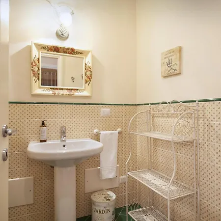 Laghetto With Pool Appartement